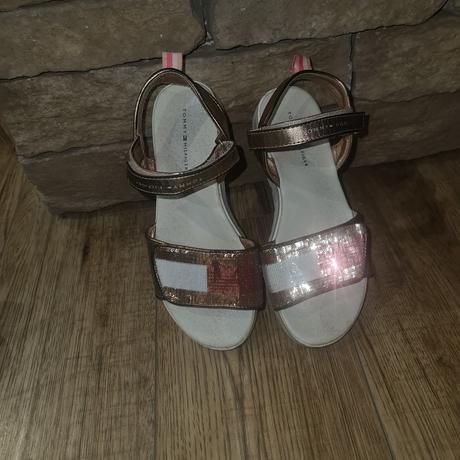 Sandále, tommy hilfiger,33