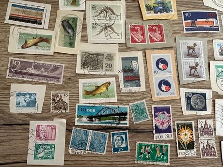 Predám mix starších poštových známok ddr c.11, 