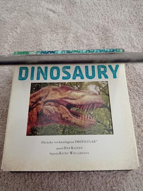 Kniha dinosaury, 