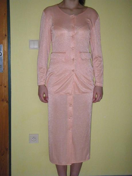 Úpletový kostím, m