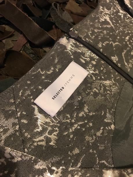 Slavnostne saty  s/xs, 36