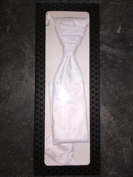 Francúzska viazanka a vreckovka, 