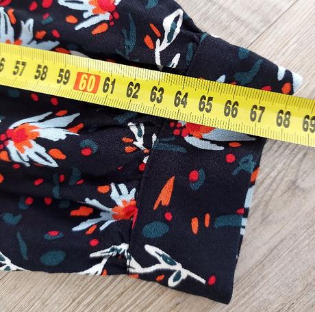 Kvetinové šaty edc, 40