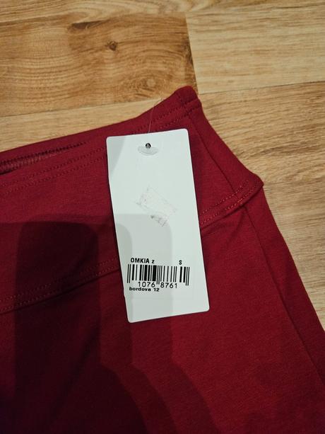 Kraťasy slovenka s, slovenka,s