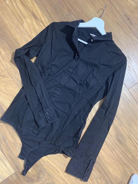 Čierna košeľa, calliope,l