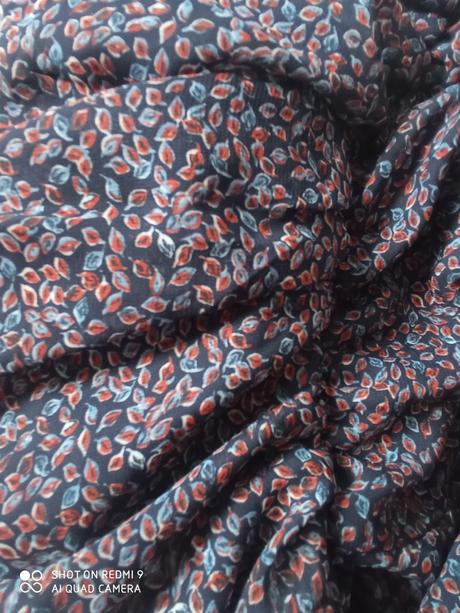 Nekrčivé šaty, sinsay,m