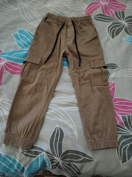 Nohavice pre chlapca, 128
