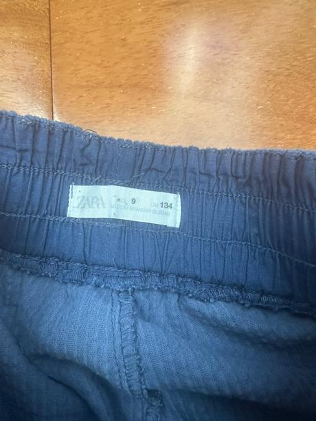 Zara menčestrové tenké nohavice, zara,134