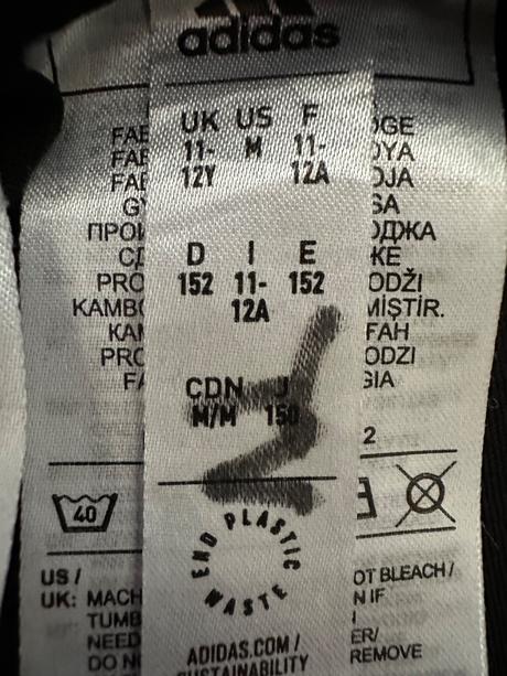 Adidas sportove trenky., adidas,152