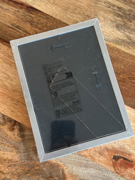 Ikea strieborné rámček 13 krát 18 cm,