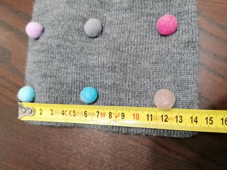 Čiapka s guličkami, 74