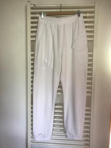 Teplakove nohavice, l