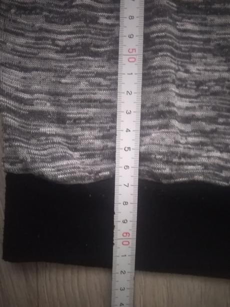 Hrubý  a tenší pulover cena spolu, takko,xs