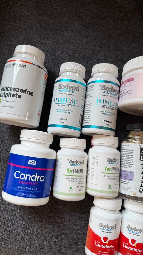 Vitamíny medveď , forever a brain market, 