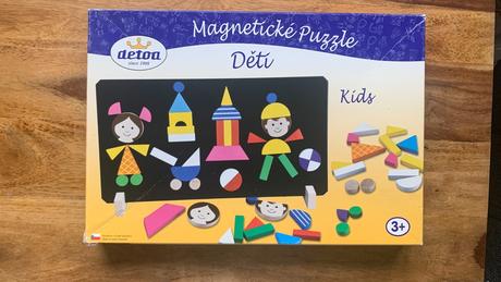 Magnetická tabuľa puzzle téma deti, 