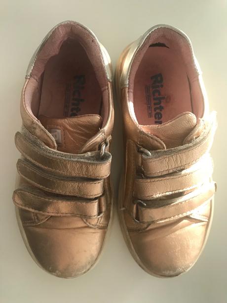 Zlate tenisky, richter,27