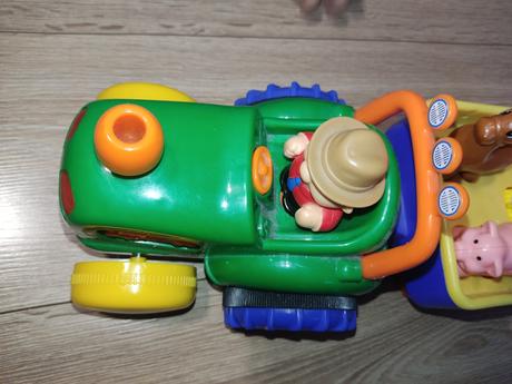 Traktor so zvieratkami, 
