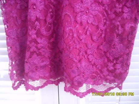 Spoločenské krajkové šaty, jane,40