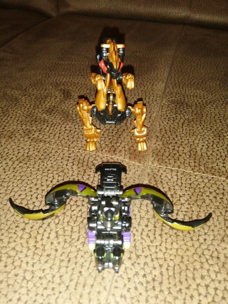 Maly transformers a bakugan, 
