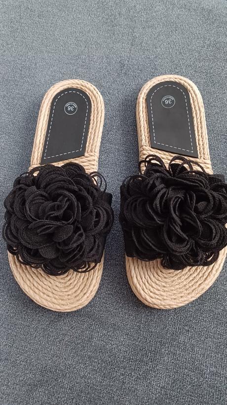 Dámske šľapky, 36