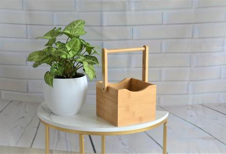 Bambusový organizér, 