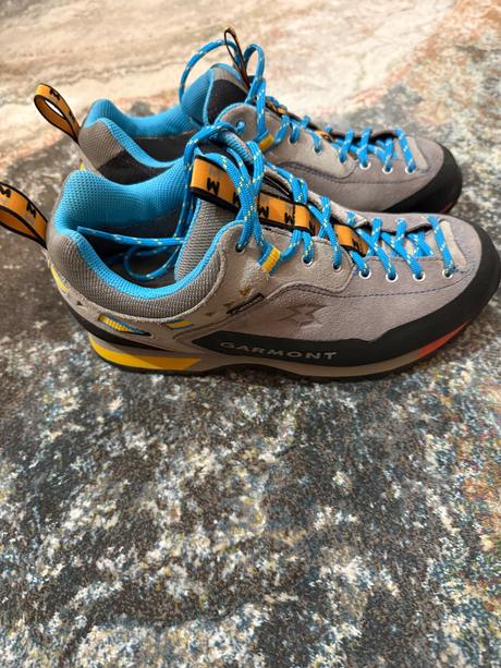 Garmont turisticke topanky, 39