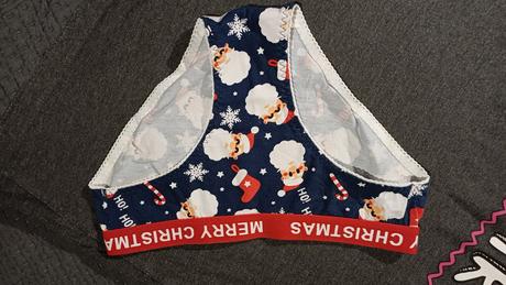 Pyžamko a gaťky, 170