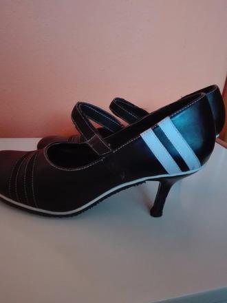 Pohodlné lodičky, 37