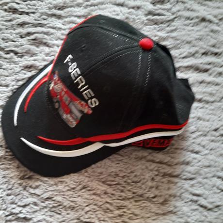 Bejzbalka šiltovka hasiči darujem k nákupu,