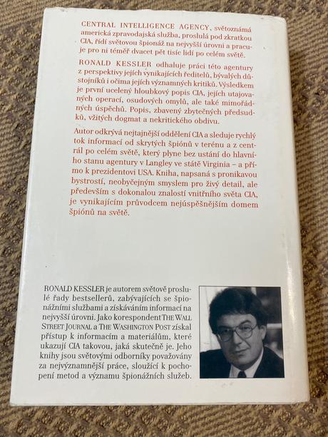 Cia nejmocnější světová špionážní agentura odhaluj,