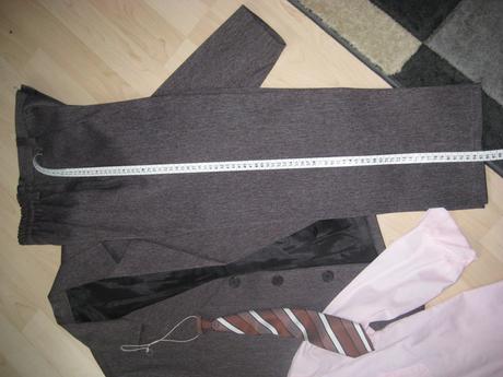 Oblek slovenského výrobcu modelko, 140