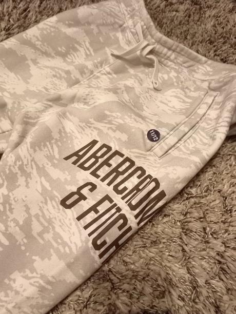 Tepláky abercrombie a fitch, abercrombie&fitch,146