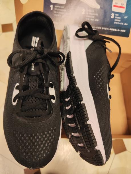 Under armour, under armour,37