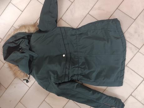 Zimná parka, 36