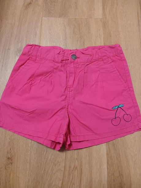 Šortky, 152