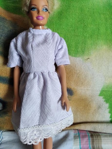 Šaty pre barbie,