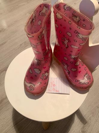 Svietiace  gumaky, f&f,26