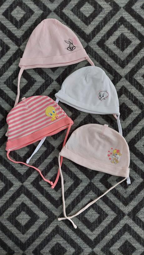 Čiapky 62/68, disney,62