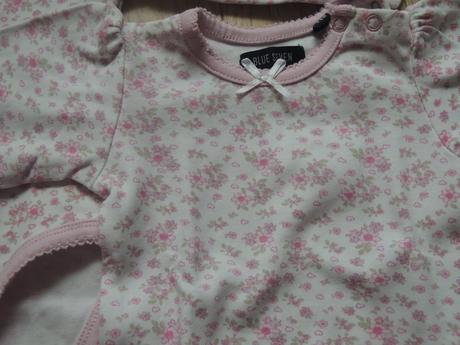 2x kvetinkove bodycko, 62