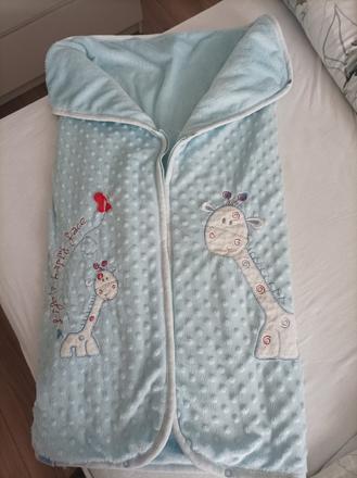 Teplucka deka na zips a cvoky,