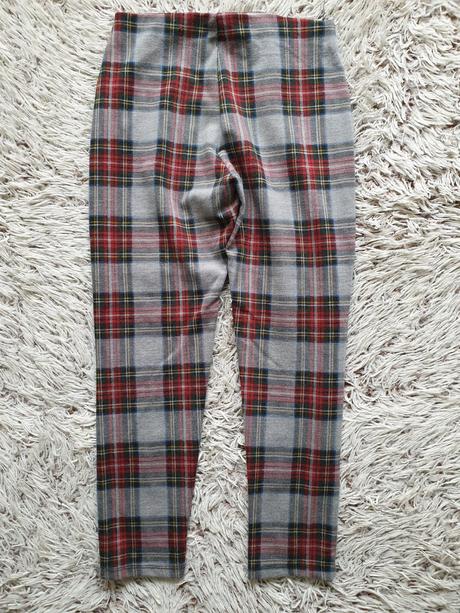 Karovane leginkove nohavice, zara,140