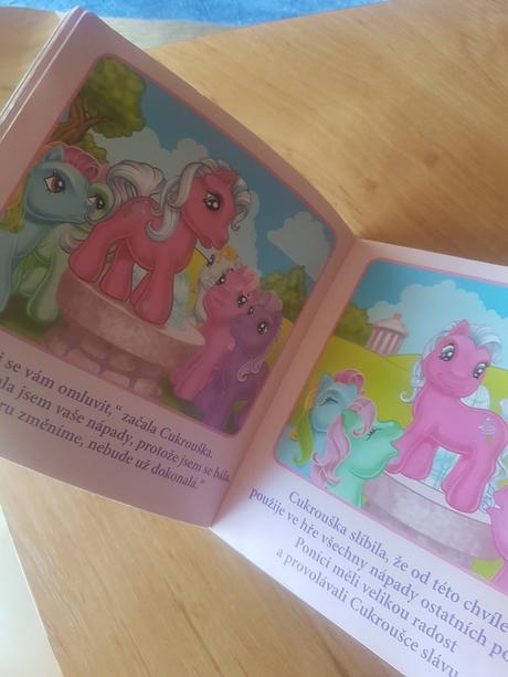 Príbeh poníka kniha, 