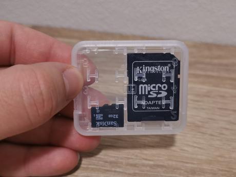 Úložný box na pamäťové karty, 