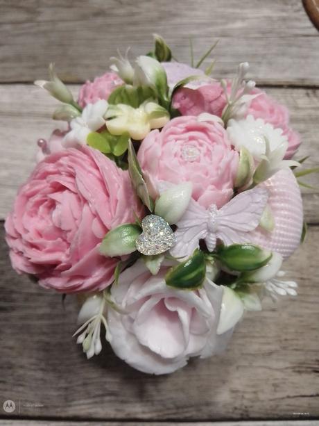 Mydlová kytička pivónie+ruže, 