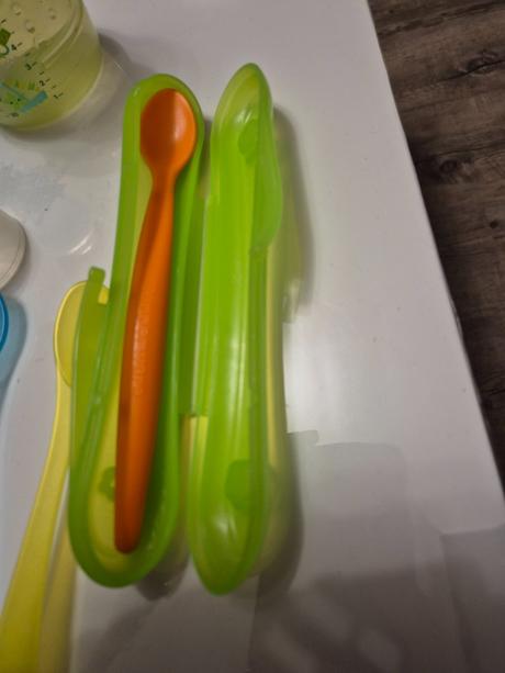 Kojenecké fľaše mam, mam