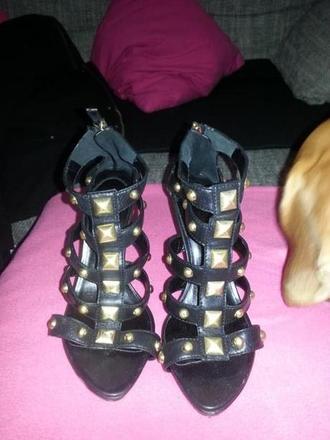 Vybijane sandalky, 36