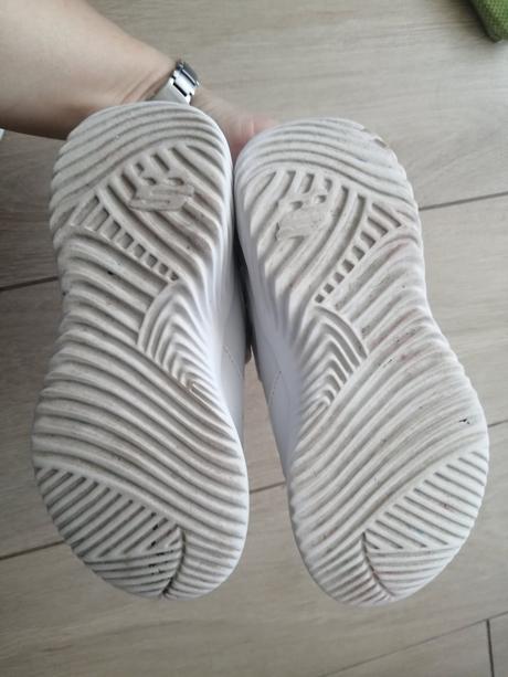 Biele tenisky skechers, skechers,29