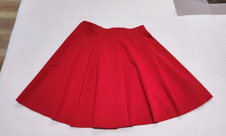 Zara sukňa červená, zara,xs