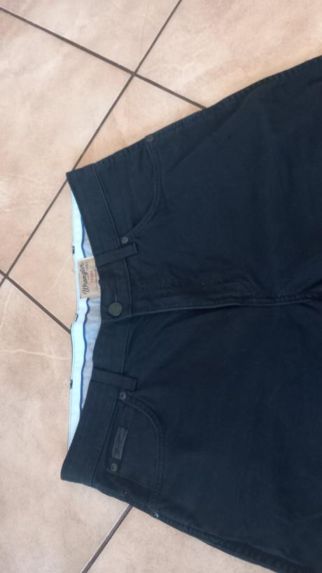 Nohavice, wrangler,32