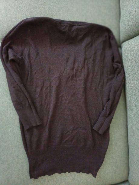 Čierny sveter, atmosphere,40